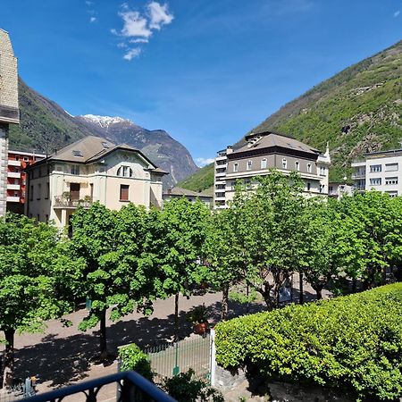 Bernina Station Center Apartment - Tirano Exterior foto